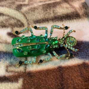 Elegant Green & Gold Tone Beetle Brooch
